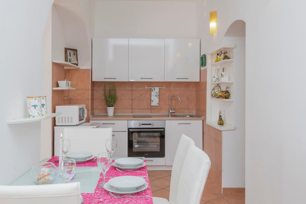 New Apartment Lucija With Sea View Башка-Вода Экстерьер фото
